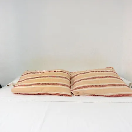Rooms Young People Only, Soho Citycenter Málaga Extérieur photo